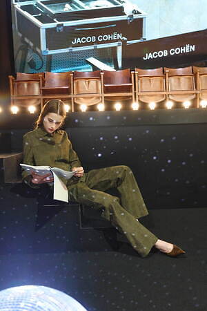 ヤコブ コーエン(JACOB COHËN) 2025-26年秋冬ウィメンズ&メンズコレクション  - 写真22