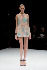 伝統技術のコラボレーション！アライサラ(araisara)、2011年春夏コレクションを発表｜写真2