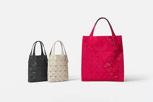 バオ バオ イッセイ ミヤケ“漫画”着想のトートバッグ、コミカルなグラフィック柄＆無地の2way仕様｜写真4