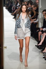 アレクシ・マビーユ 2015年春夏コレクション - 快活さを備えたグラマラス・スポーティ｜写真28