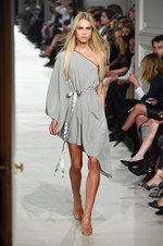 アレクシ・マビーユ 2015年春夏コレクション - 快活さを備えたグラマラス・スポーティ｜写真29