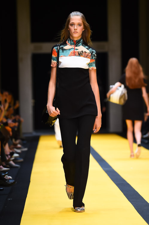 カルヴェン(CARVEN) 2015年春夏ウィメンズコレクション シルエット - 写真18