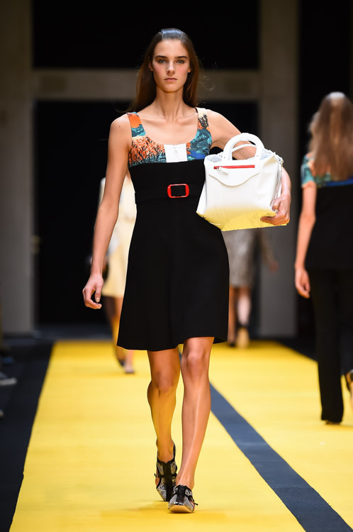 カルヴェン(CARVEN) 2015年春夏ウィメンズコレクション シルエット - 写真20