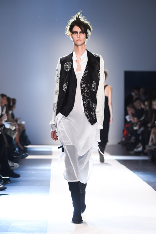 アン ドゥムルメステール 2015年春夏<span>コレクション</span> - 写真12