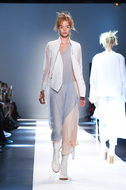 アン ドゥムルメステール 2015年春夏<span>コレクション</span> - 写真26