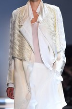 アン ドゥムルメステール 2015年春夏コレクション - 複雑なレイヤードが誘う、モノクロームの世界｜写真36