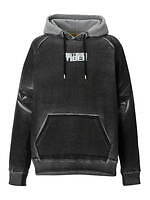 オニツカタイガーのデニムシリーズ、“イエロー染色”のジャケット＆手刷りプリントのスウェット｜写真33