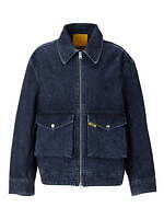 オニツカタイガーのデニムシリーズ、“イエロー染色”のジャケット＆手刷りプリントのスウェット｜写真3