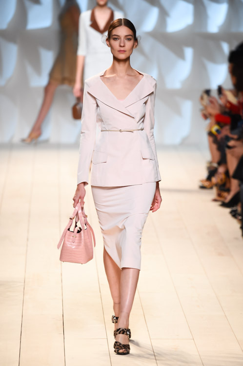 ニナ リッチ(NINA RICCI) 2015年春夏ウィメンズコレクション シルエット - 写真11