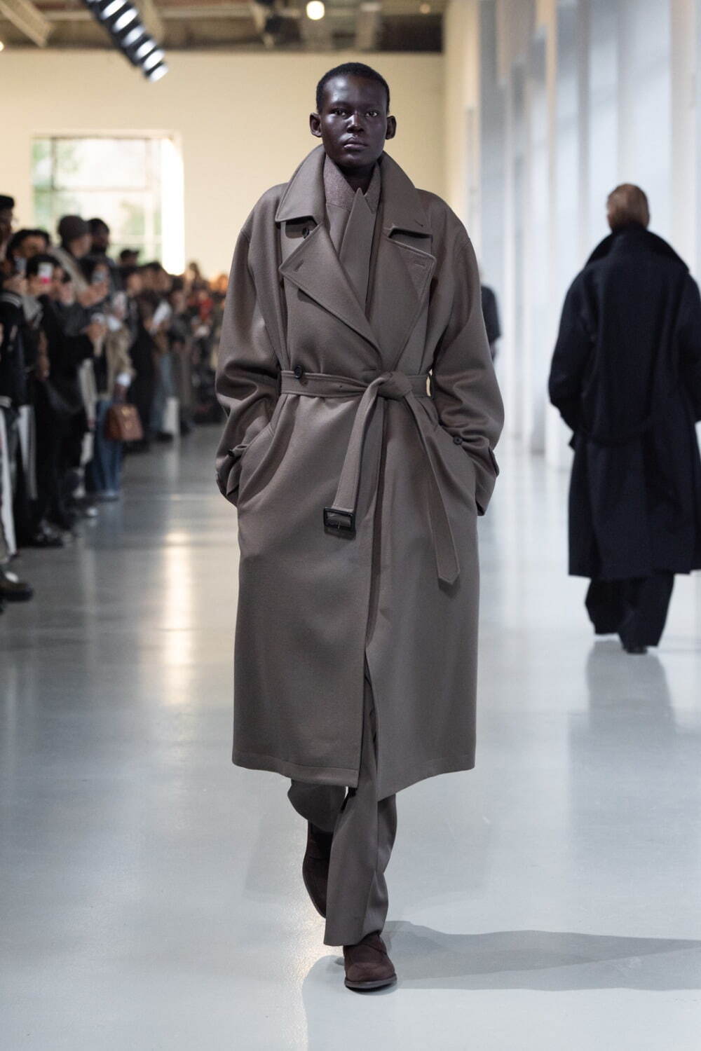 シュタイン(ssstein) 2025-26年秋冬ウィメンズ&メンズコレクション  - 写真51