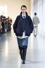 シュタイン 2025年秋冬コレクション - 日常の自然体に見出す優美さ｜写真26