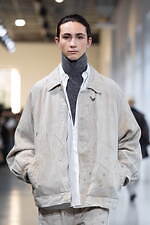 シュタイン 2025年秋冬コレクション - 日常の自然体に見出す優美さ｜写真33