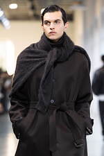 シュタイン 2025年秋冬コレクション - 日常の自然体に見出す優美さ｜写真54