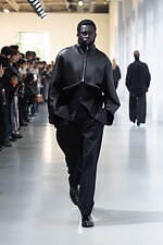 シュタイン 2025年秋冬コレクション - 日常の自然体に見出す優美さ｜写真64