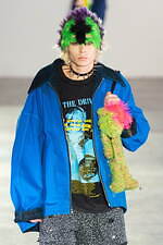 キディル 2025年秋冬コレクション - アナキズム、あるいは今に生き直すパンクの精神｜写真3