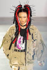 キディル 2025年秋冬コレクション - アナキズム、あるいは今に生き直すパンクの精神｜写真33