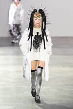 キディル 2025年秋冬コレクション - アナキズム、あるいは今に生き直すパンクの精神｜写真46