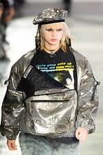 キディル 2025年秋冬コレクション - アナキズム、あるいは今に生き直すパンクの精神｜写真51