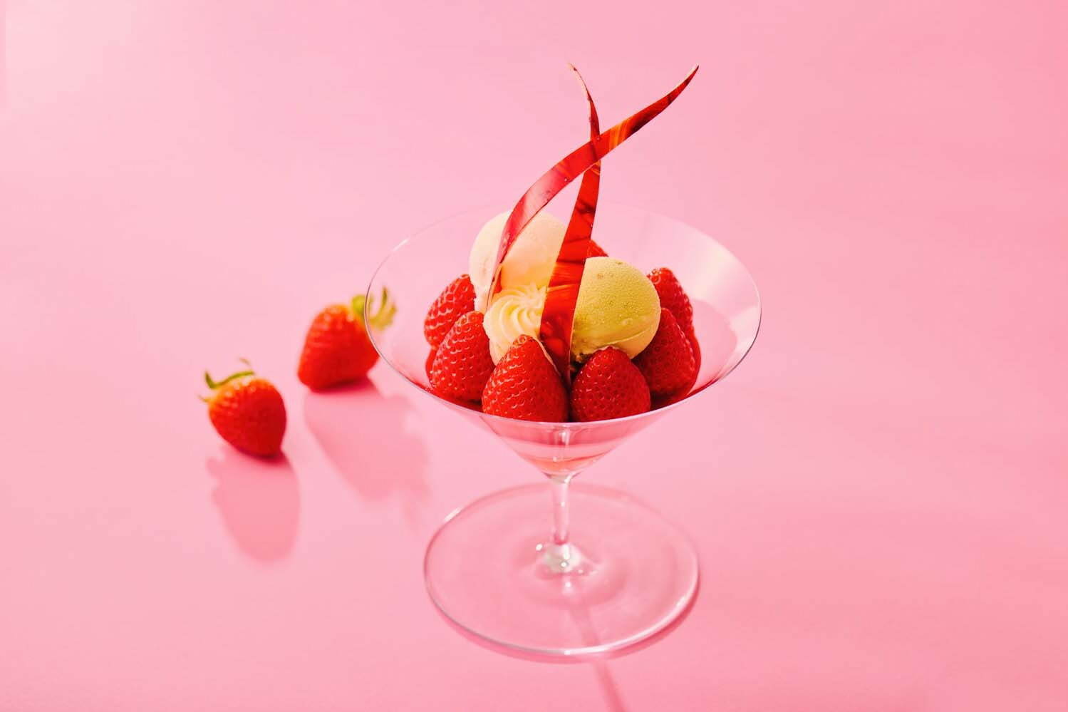 大阪ステーションホテル「苺×ホワイトチョコ」春色アフタヌーンティー、ホワイトチョコフォンデュやパフェ|写真4