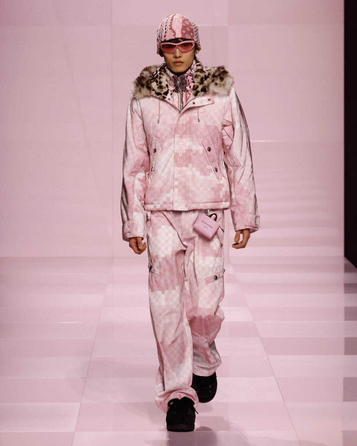 ルイ・ヴィトン(LOUIS VUITTON) 2025-26年秋冬メンズコレクション  - 写真36