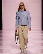 ルイ・ヴィトン 2025年秋冬メンズコレクション - NIGOとコラボ、エレガンスとストリートの交錯｜写真8