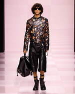 ルイ・ヴィトン 2025年秋冬メンズコレクション - NIGOとコラボ、エレガンスとストリートの交錯｜写真53