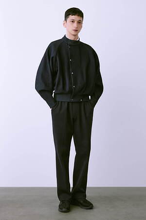 シーエフシーエル(CFCL) 2025-26年秋冬メンズコレクション  - 写真10