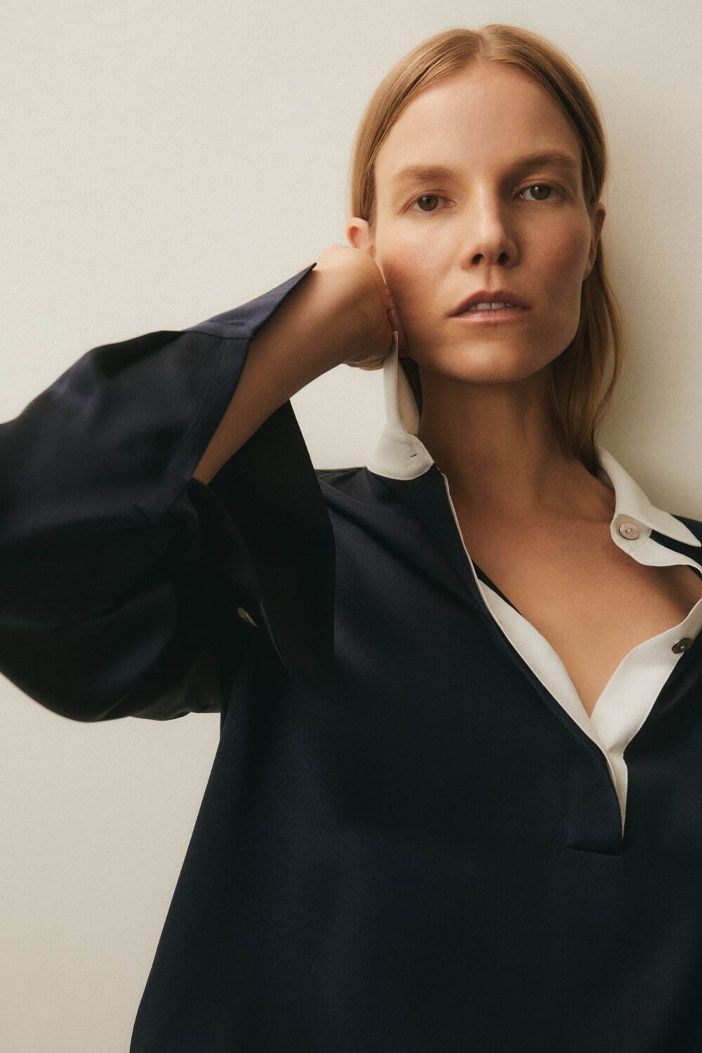 ヴィンス(Vince) 2025年リゾートウィメンズコレクション  - 写真10