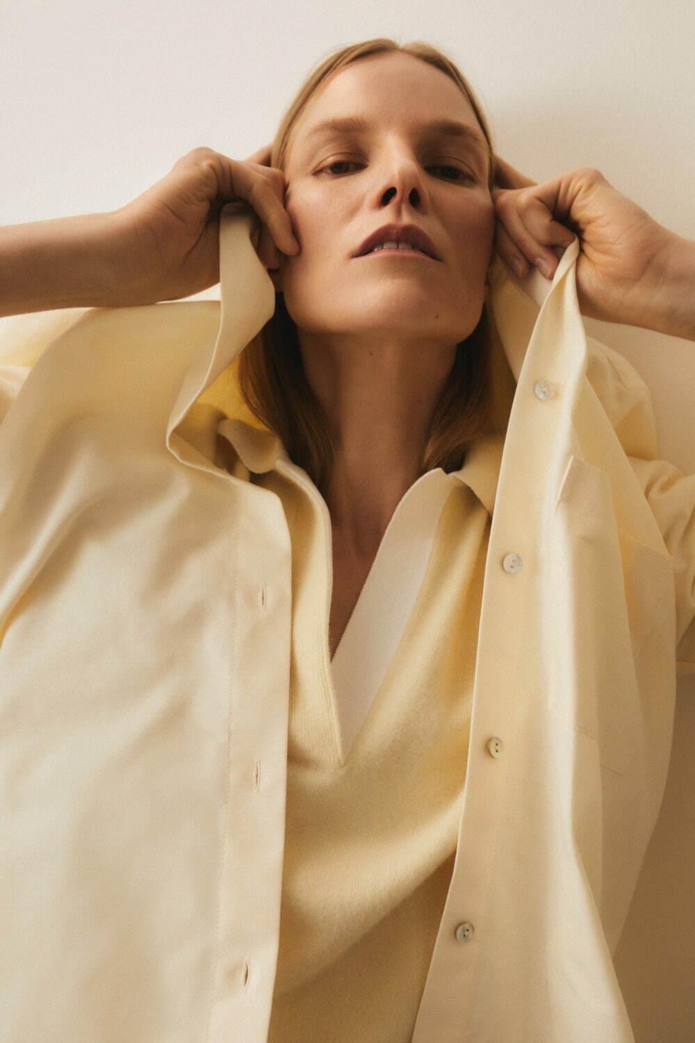 ヴィンス(Vince) 2025年リゾートウィメンズコレクション  - 写真12