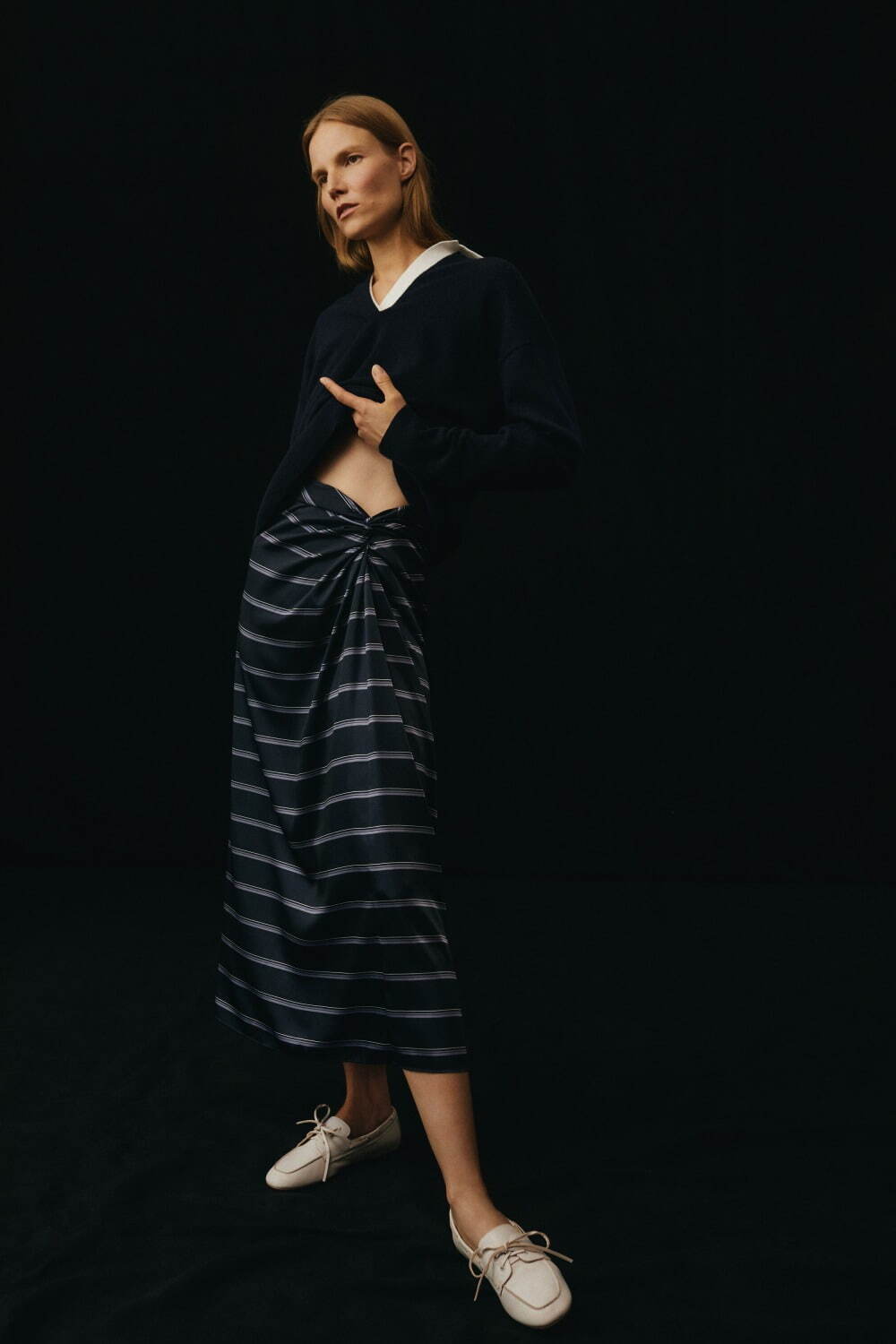 ヴィンス(Vince) 2025年リゾートウィメンズコレクション  - 写真24