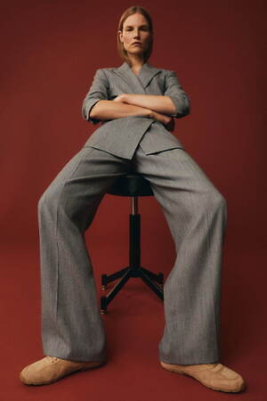 ヴィンス(Vince) 2025年リゾートウィメンズコレクション  - 写真31