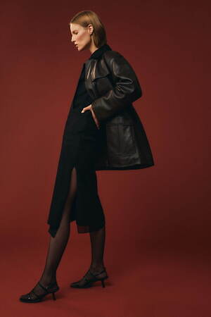 ヴィンス(Vince) 2025年リゾートウィメンズコレクション  - 写真33