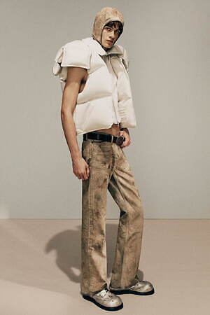 w300_acne_studios_25_fw_mens_0