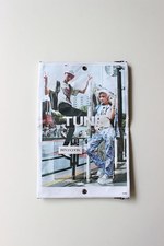 雑誌に見えるクラッチバッグ！？トーキングアバウト ジ アブストラクションから発売｜写真7