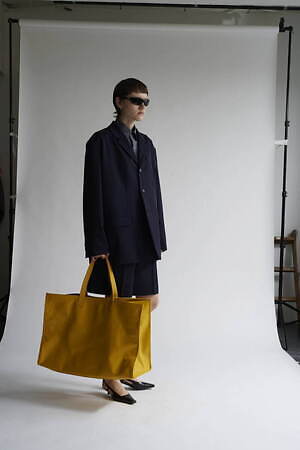 アンスクリア(INSCRIRE) 2025年春夏ウィメンズ&メンズコレクション  - 写真22