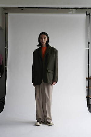 アンスクリア(INSCRIRE) 2025年春夏ウィメンズ&メンズコレクション  - 写真32