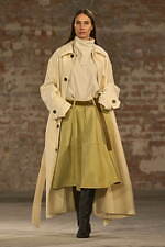 アミ 2025年秋冬コレクション - 上品な佇まいに吹き込むリラクシングさ｜写真22