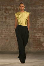 アミ 2025年秋冬コレクション - 上品な佇まいに吹き込むリラクシングさ｜写真27