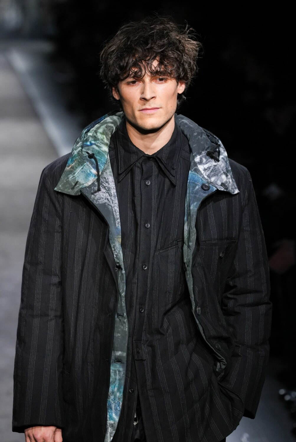 ヨウジヤマモト(Yohji Yamamoto) 2025-26年秋冬メンズコレクション  - 写真14