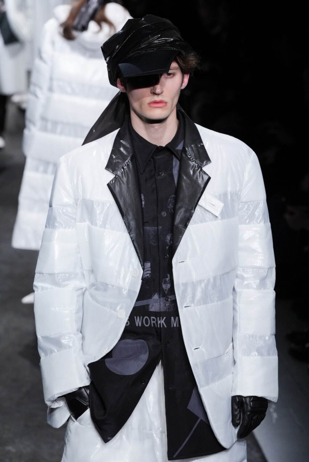ヨウジヤマモト(Yohji Yamamoto) 2025-26年秋冬メンズコレクション  - 写真85