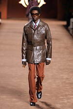 アミリ 2025年秋冬コレクション - 華やぎと洗練に波打つ色気｜写真10