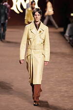 アミリ 2025年秋冬コレクション - 華やぎと洗練に波打つ色気｜写真37