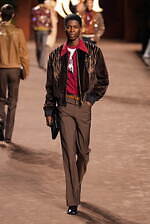 アミリ 2025年秋冬コレクション - 華やぎと洗練に波打つ色気｜写真49