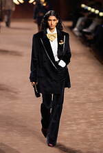 アミリ 2025年秋冬コレクション - 華やぎと洗練に波打つ色気｜写真70