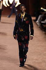 アミリ 2025年秋冬コレクション - 華やぎと洗練に波打つ色気｜写真71