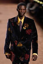 アミリ 2025年秋冬コレクション - 華やぎと洗練に波打つ色気｜写真72