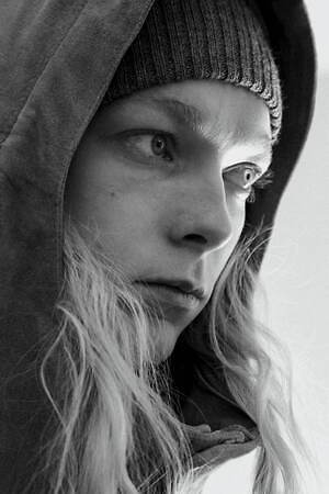 インアット(INNAT) 2025-26年秋冬ウィメンズ&メンズコレクション  - 写真22