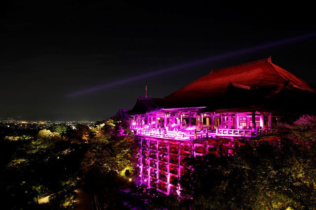 東京タワー、スカイツリー、清水寺がピンクにライトアップ「ピンクリボン イルミネーション」｜写真1