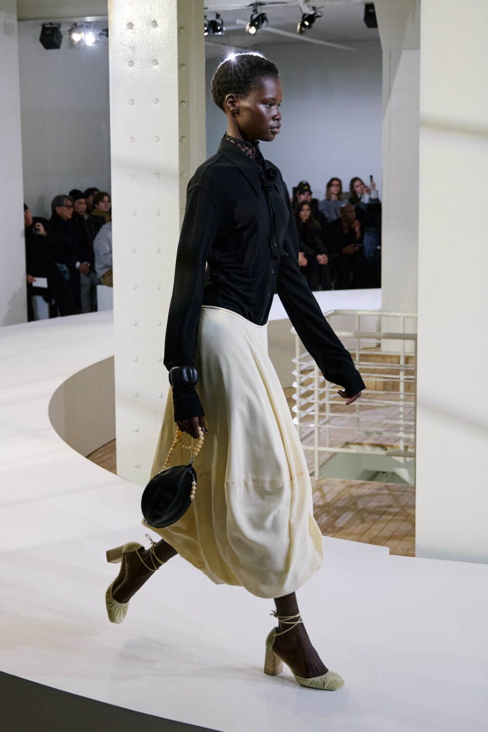 ルメール(LEMAIRE) 2025-26年秋冬ウィメンズ&メンズコレクション  - 写真45
