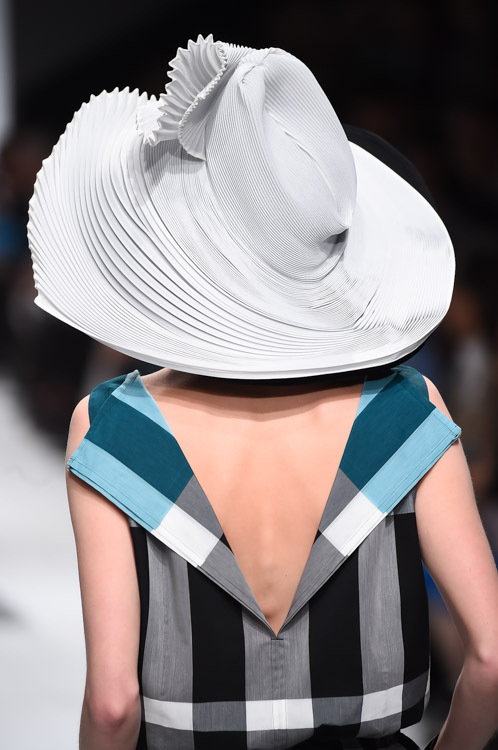 イッセイ ミヤケ(ISSEY MIYAKE) 2015年春夏ウィメンズコレクション  - 写真62